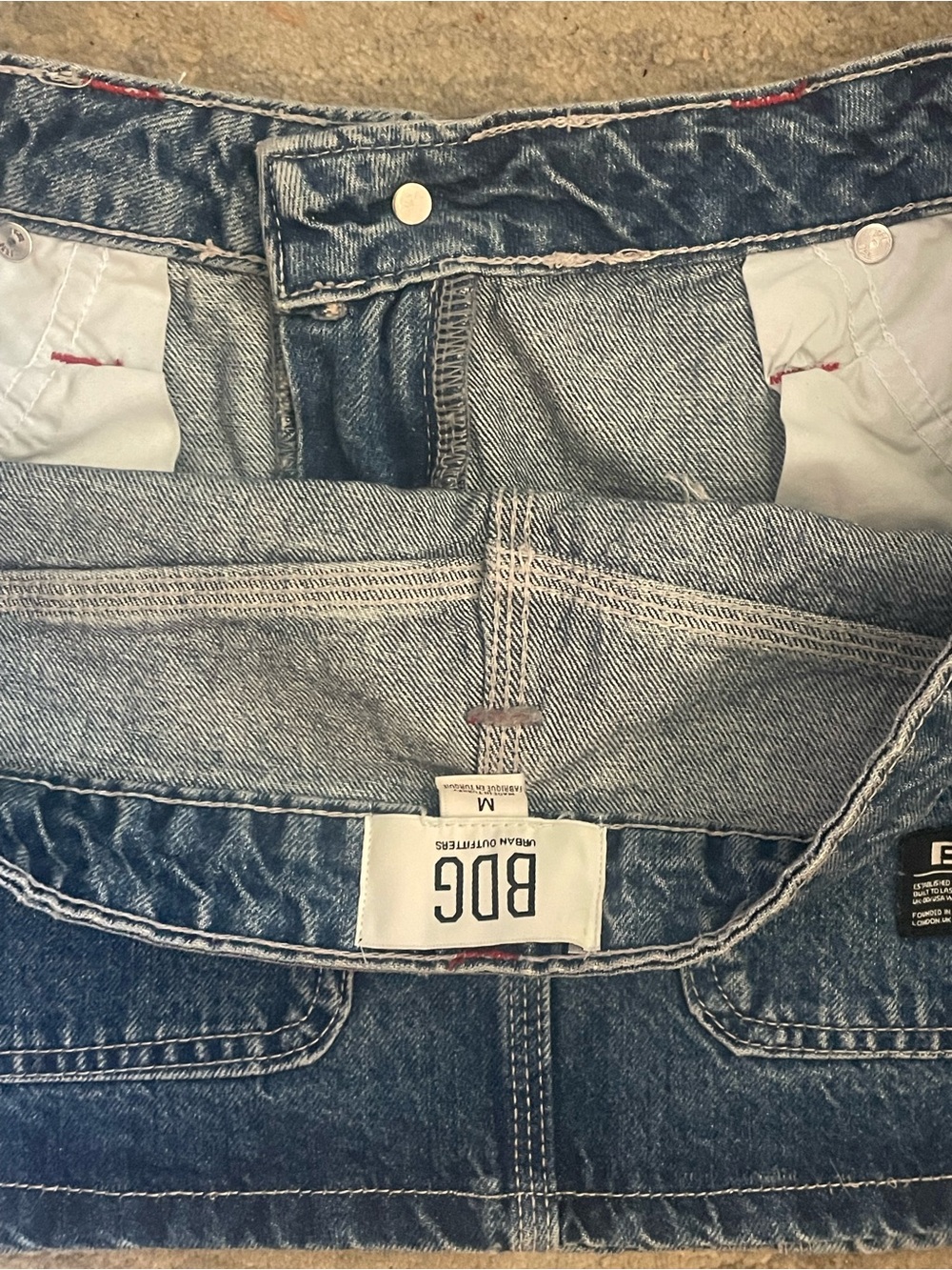 BDG Urban Outfitters Y2K Denim Mini Skirt Contrast Stitch Size Medium NWOT - Picture 5 of 5